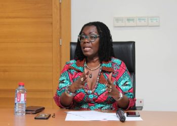 300k public sector staff to work from home