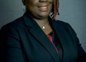 Transforming Higher Education amid COVID-19: navigating crisis from bricks to clicks