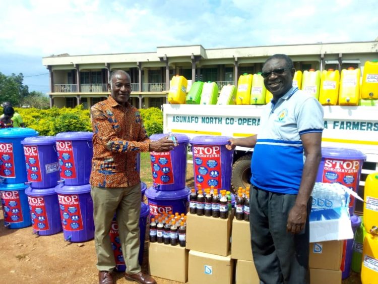 Fairtrade certified producers in West Africa support their communities to fight COVID-19