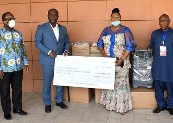 Chamber of Mines donates GHc11.5m towards COVID-19 fight