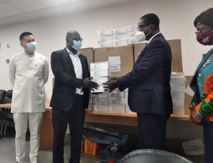 OPay and Opera Donate 100,000 Face Masks In Ghana