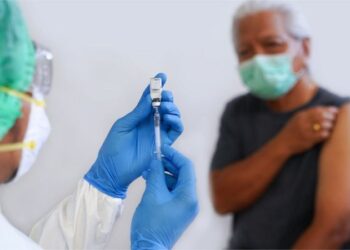 Moderna: Covid vaccine shows nearly 95% protection