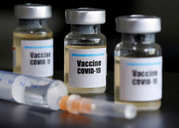 Guinea uses Russian COVID-19 vaccine on some govt officials