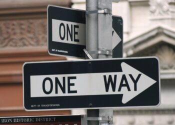 Balanced reverse mentoring can be a tonic for business growth