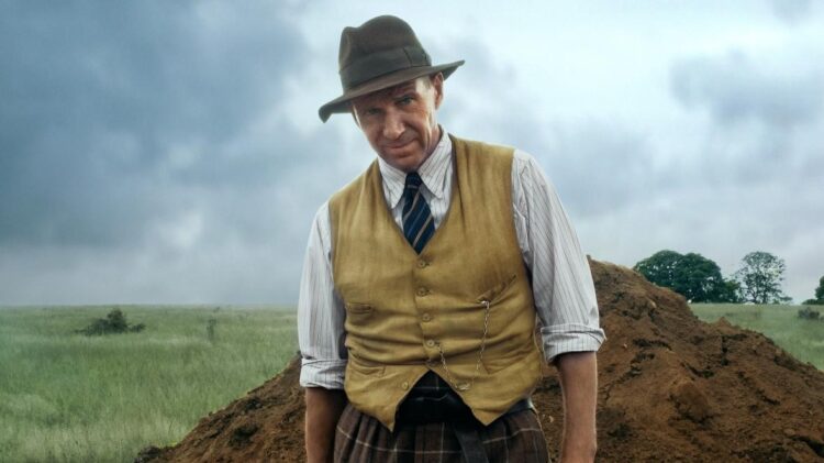 Netflix Sutton Hoo drama ‘The Dig’ accused of unfair portrayal of British Museum archeologist