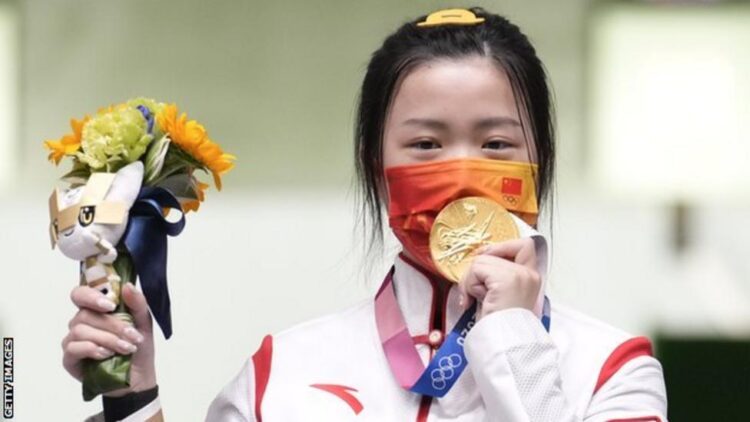 Tokyo Olympics: Gold medals, shock exits, high temperatures and positive Covid tests on day one