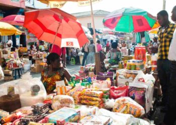 Inflation surges to 9.7% due to increase in food and transport prices