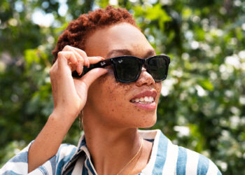 Facebook Unveils its New Ray-Ban “Smart Glasses”
