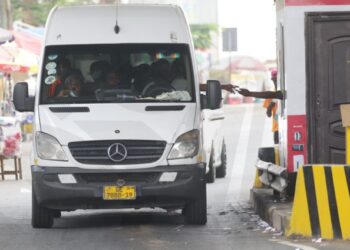 Government scraps road tolls in 2022 budget