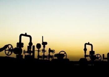 Trump Targets Iran’s Oil but Leaves the Door Open for Talks